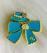 Load image into Gallery viewer, The Hatter