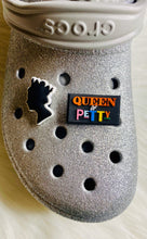 Load image into Gallery viewer, The Queen
